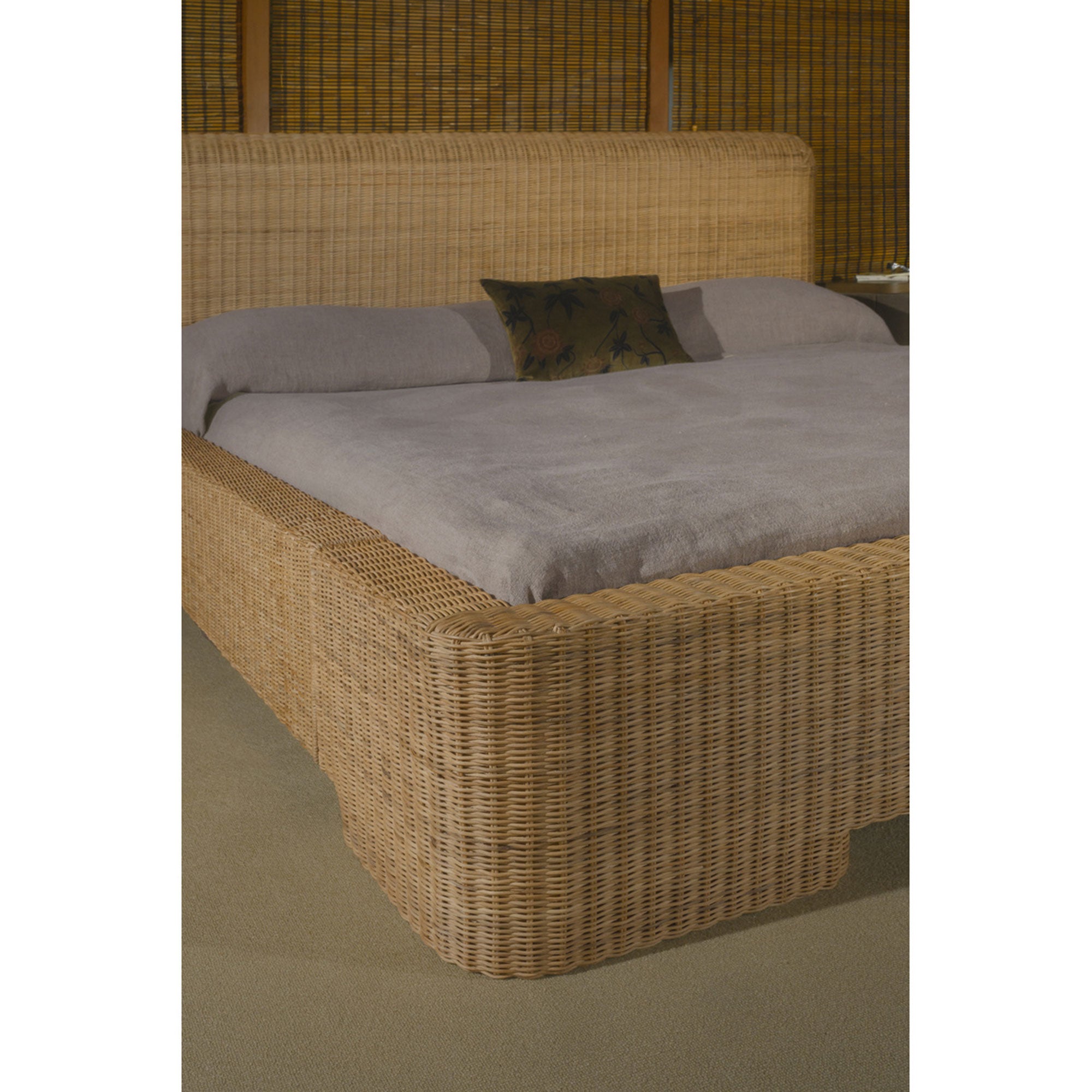 Claudia Bed King Natural