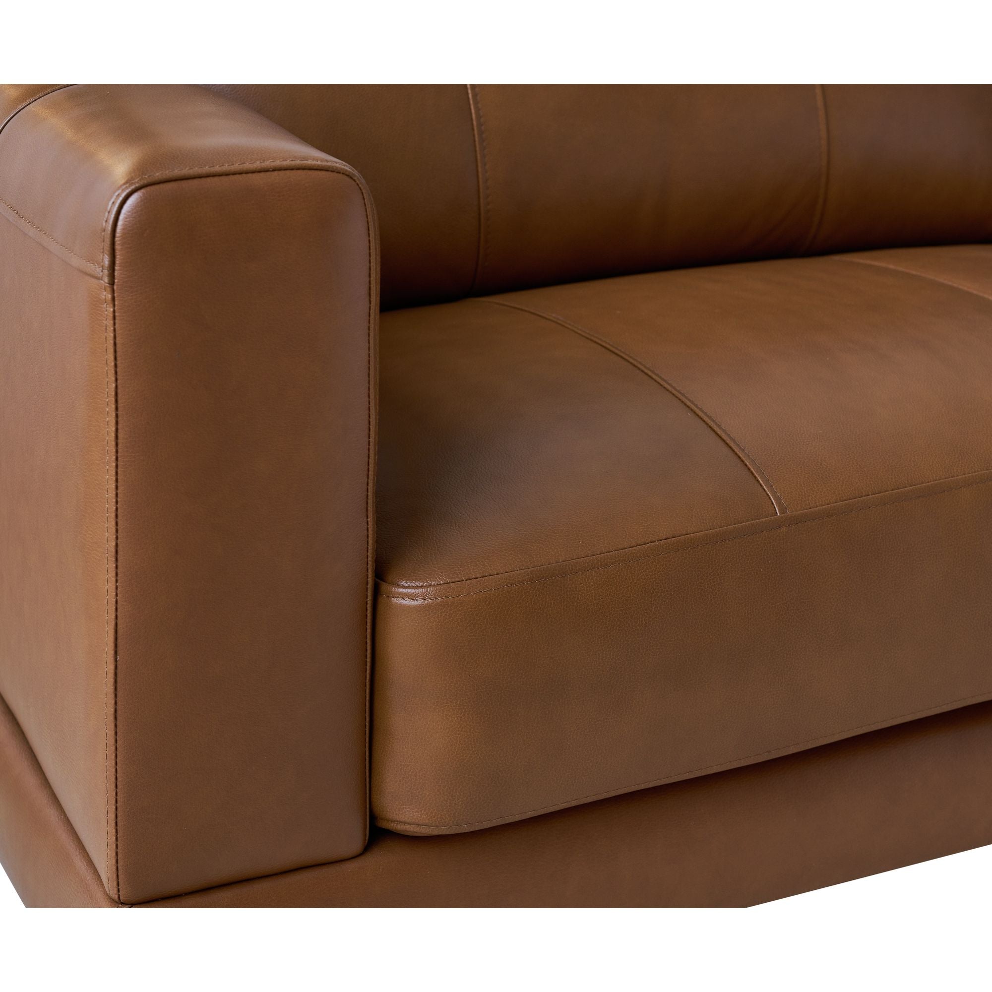 Hampton-2PC-Set-in-Fiero-Tan