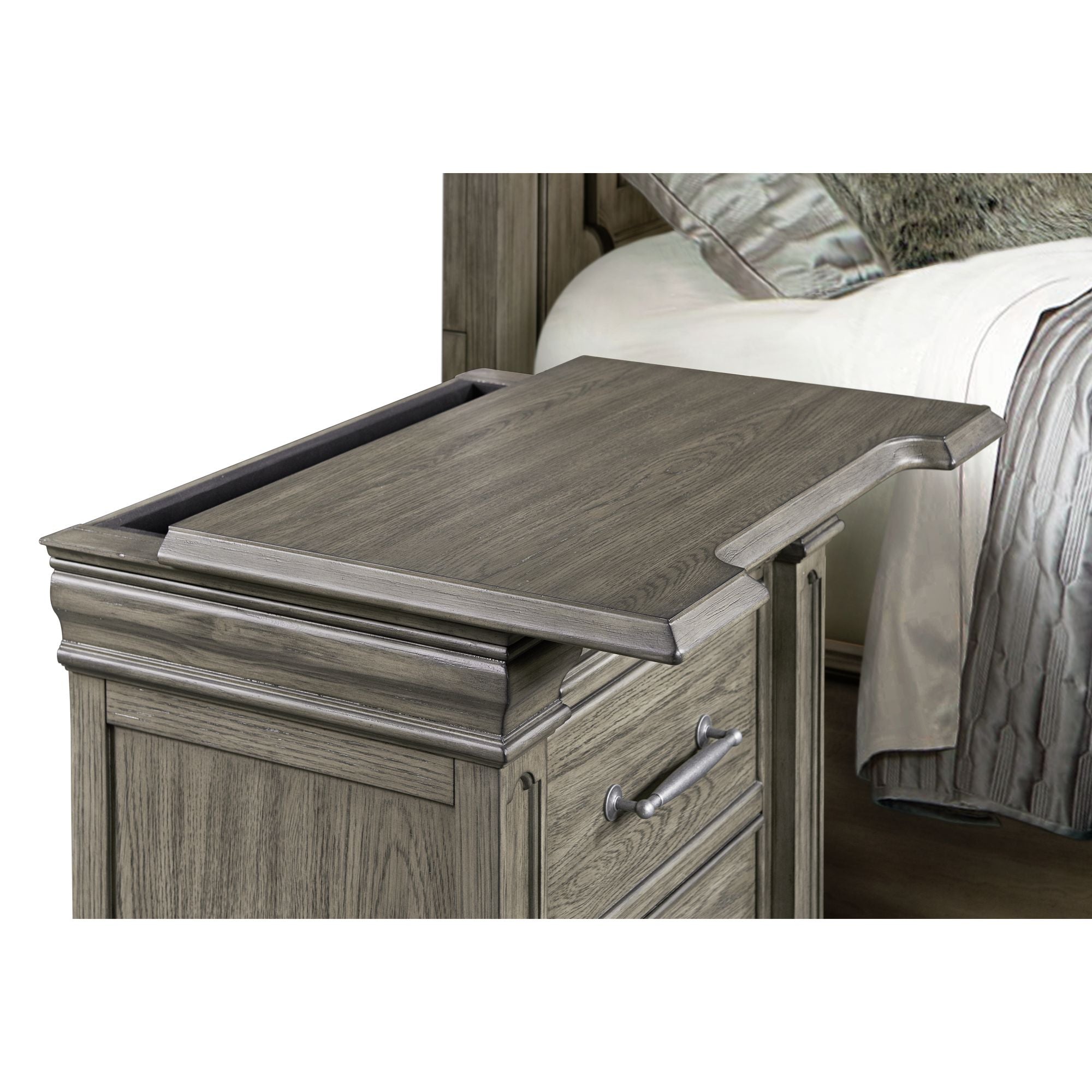 Kings-Court-Queen-5PC-Bedroom-Set-in-Grey