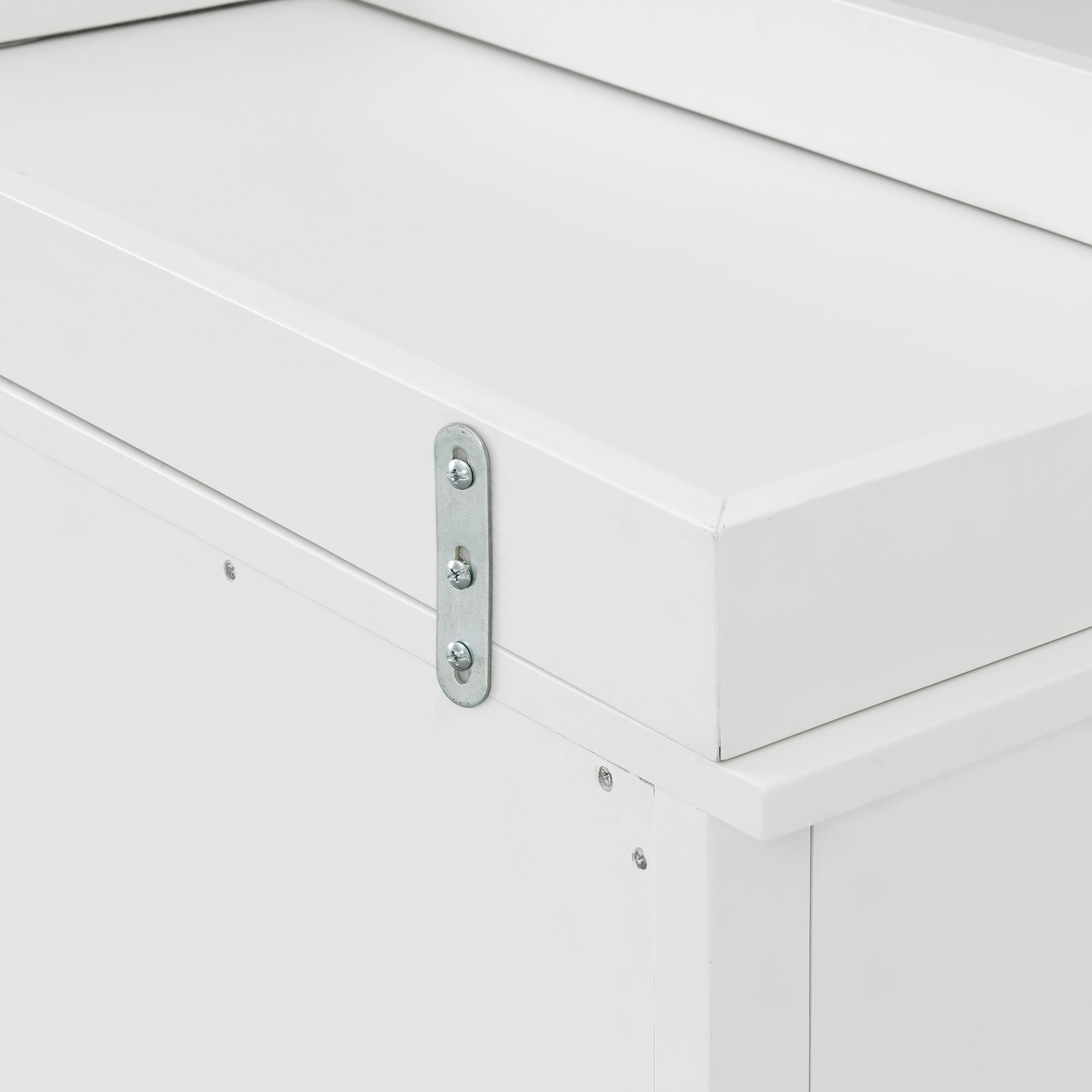 Lauren-Crib-and-Dresser-with-Topper-in-White