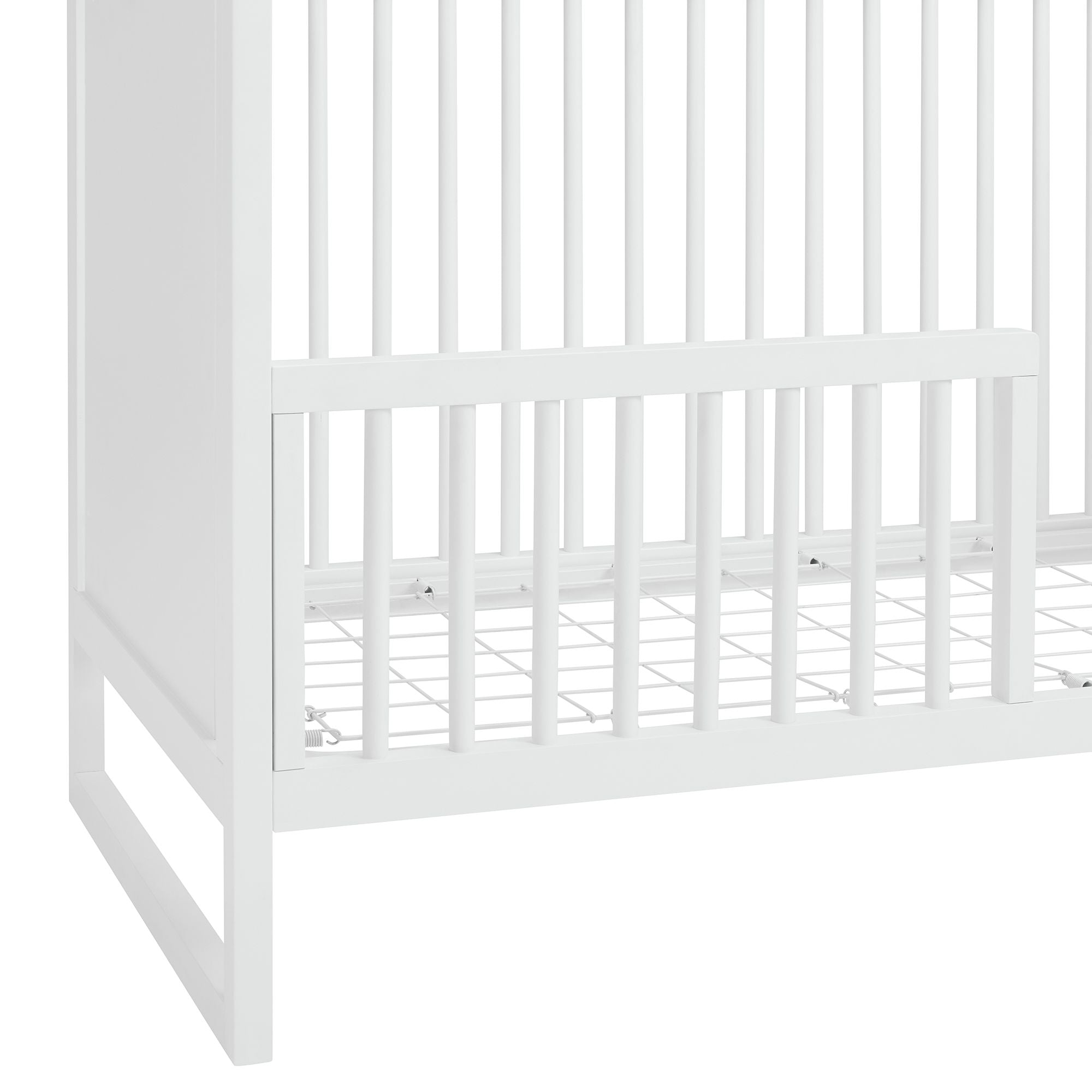 Lauren-Crib-and-Dresser-with-Topper-in-White