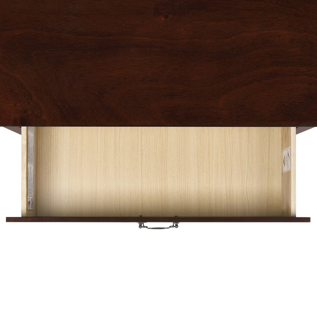 Louis Philippe Queen Panel 3-piece Bedroom Set in Cherry