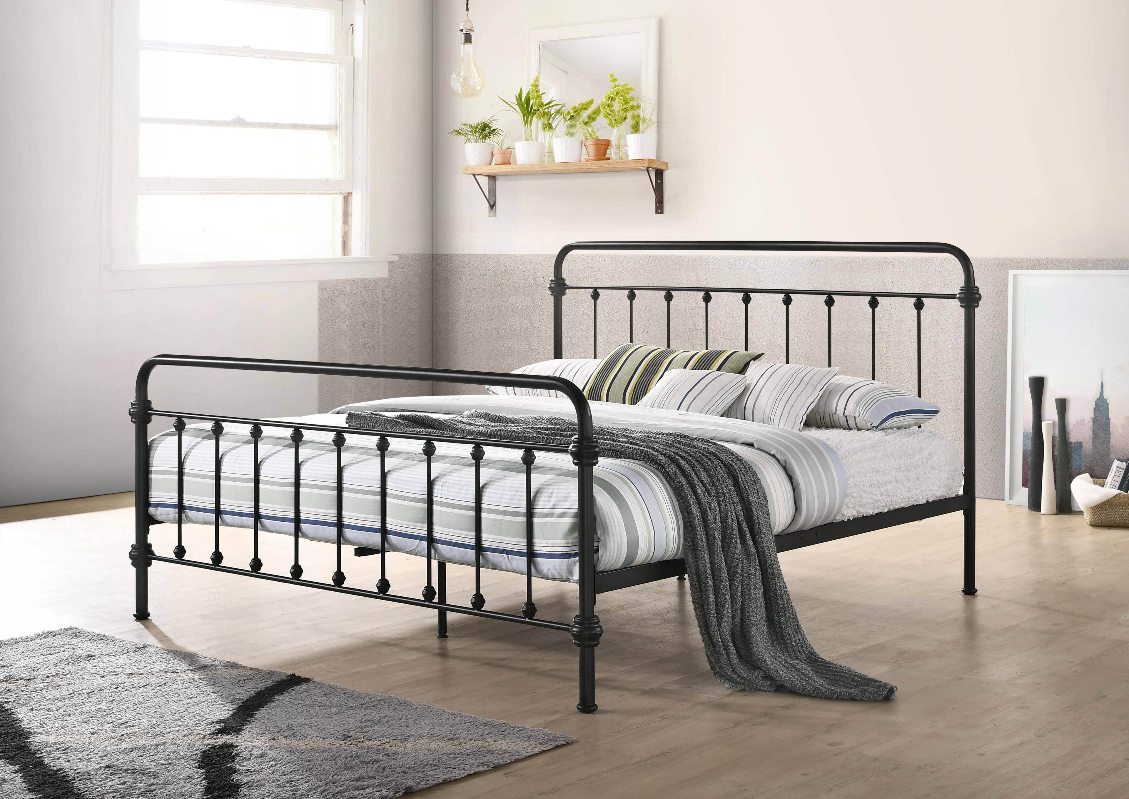 Lucy-Queen-Bed
