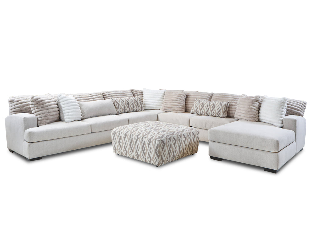 Mondo-RHF-Chaise-in-Chi-Chi-Straw/Hush-Parchment-with-2-Pillows