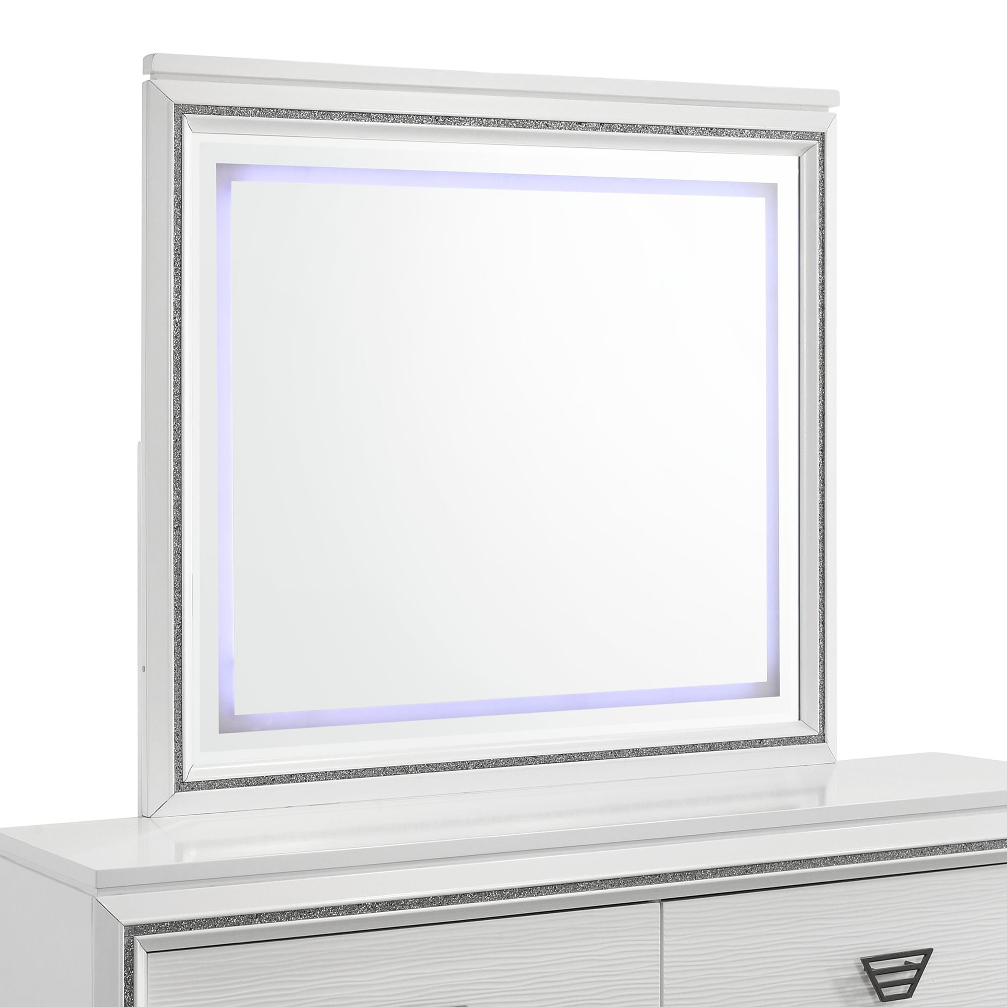 Moondance-Queen-Panel-5PC-Bedroom-Set-in-White