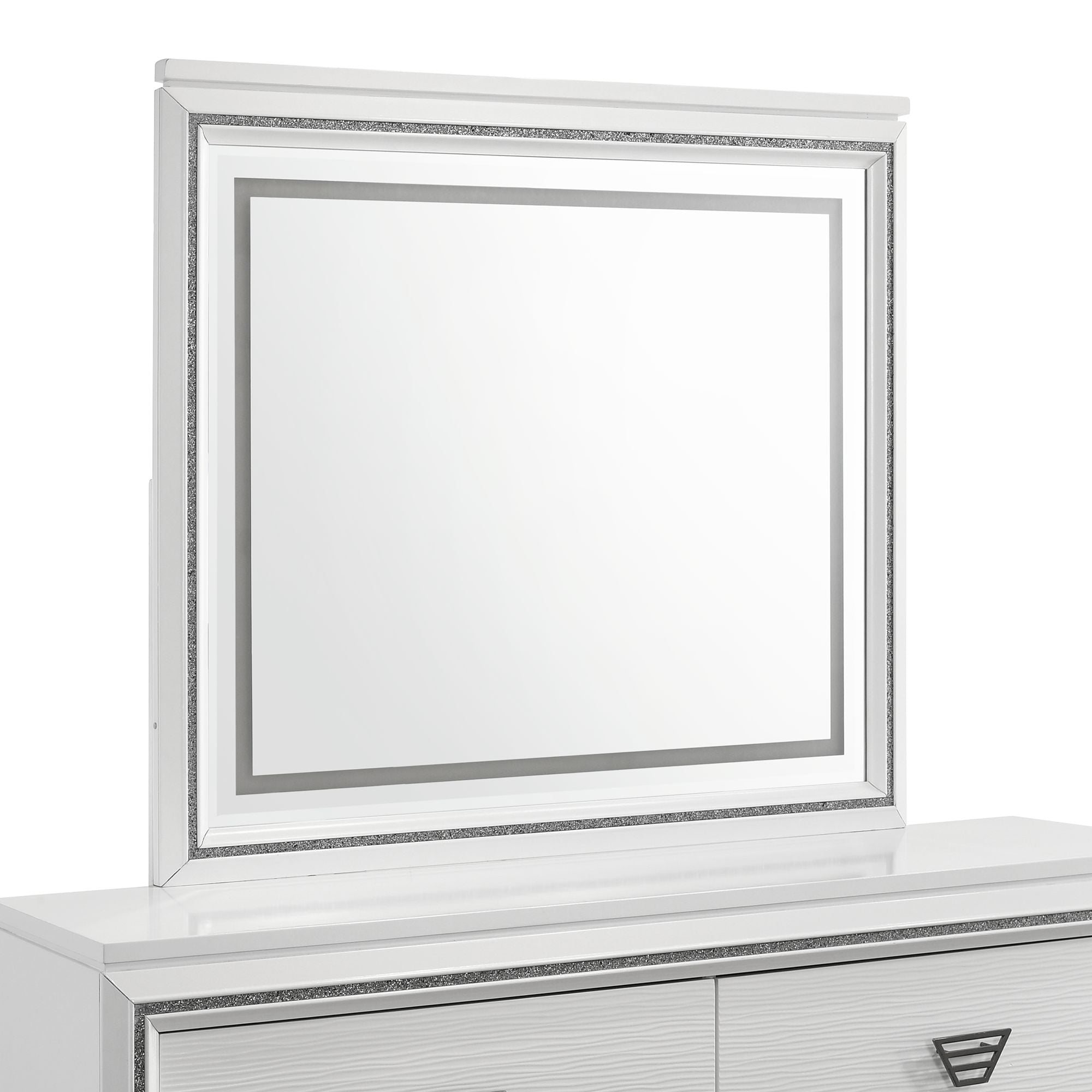 Moondance-Queen-Panel-5PC-Bedroom-Set-in-White