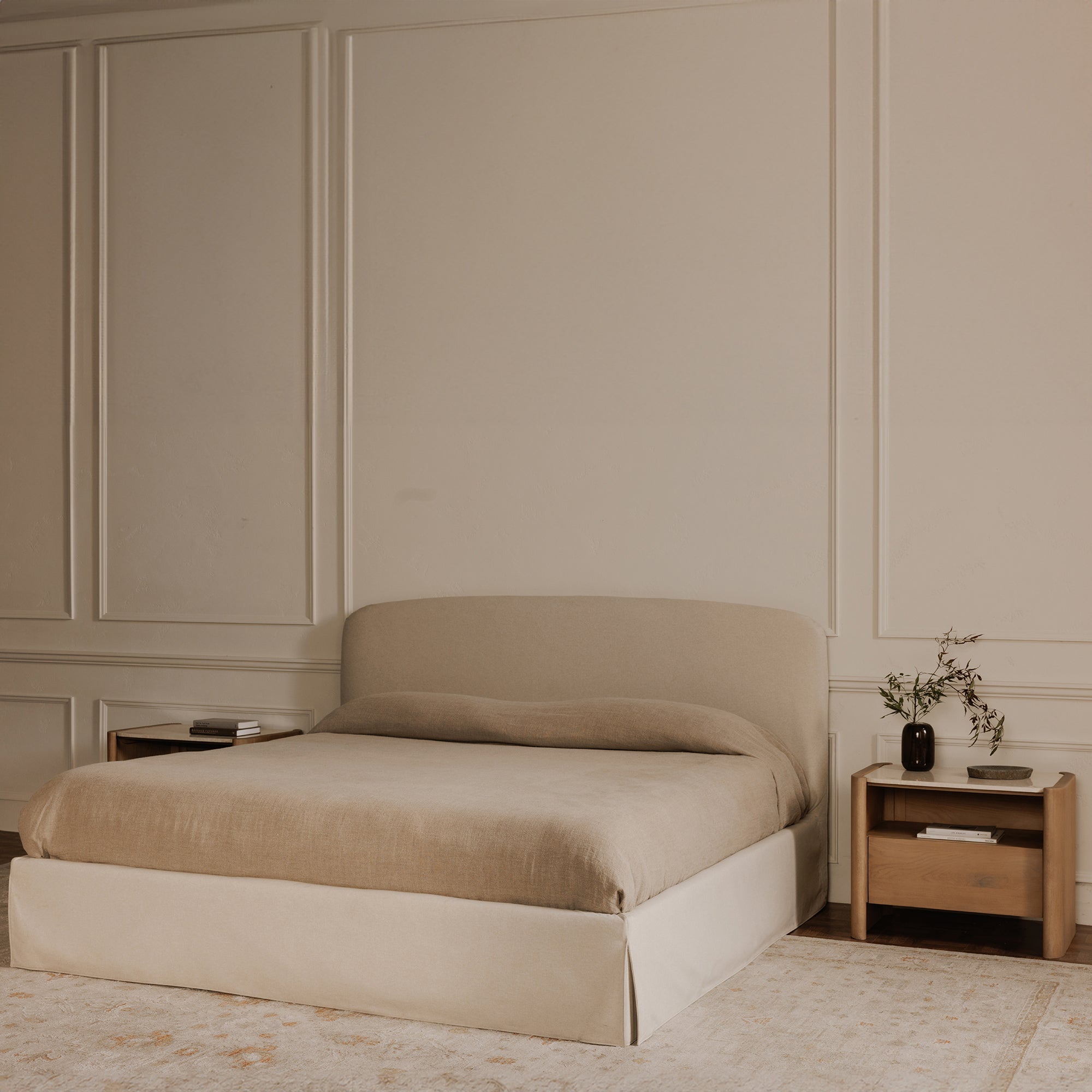 Joan Queen Storage Bed Cream