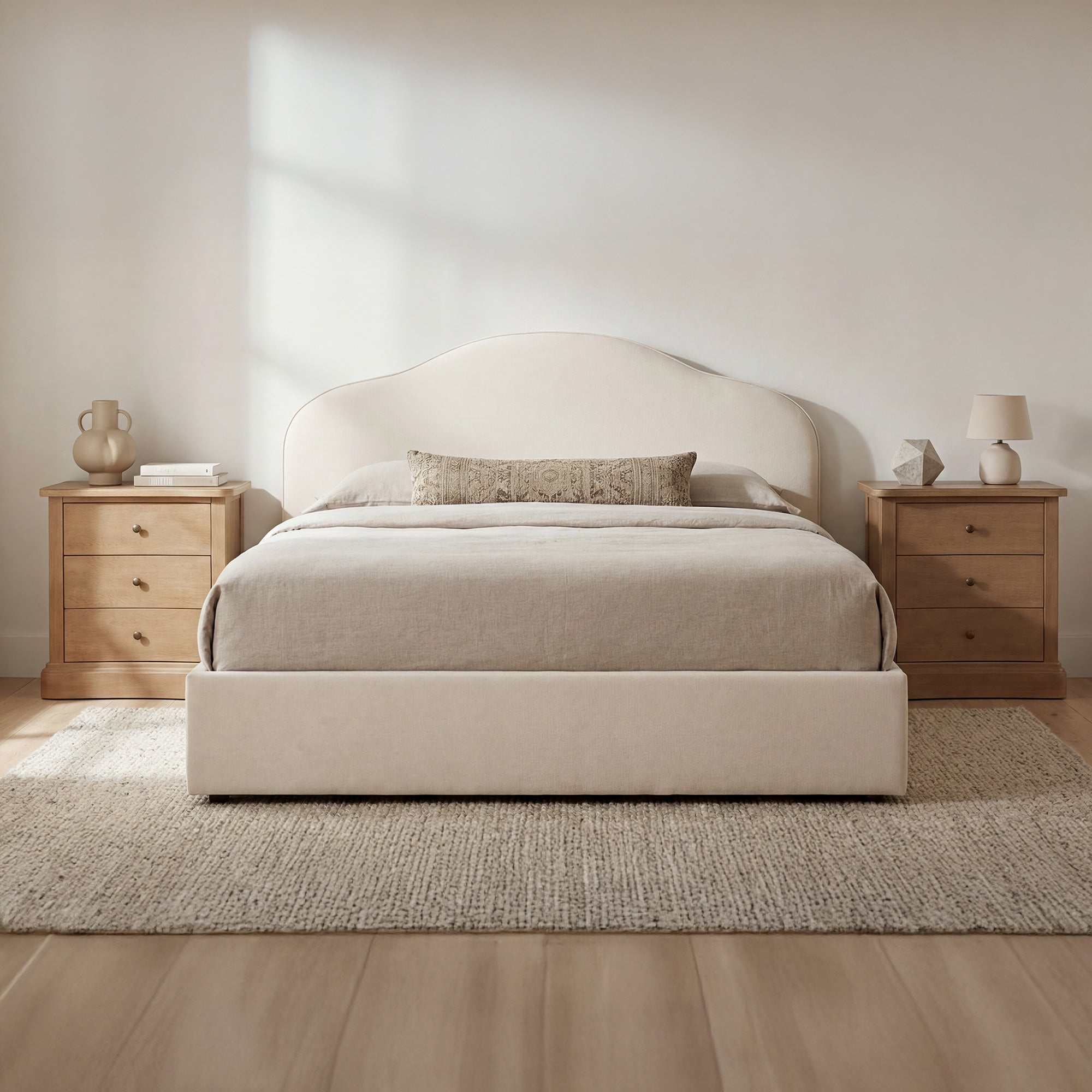 Maggie Queen Storage Bed Cream
