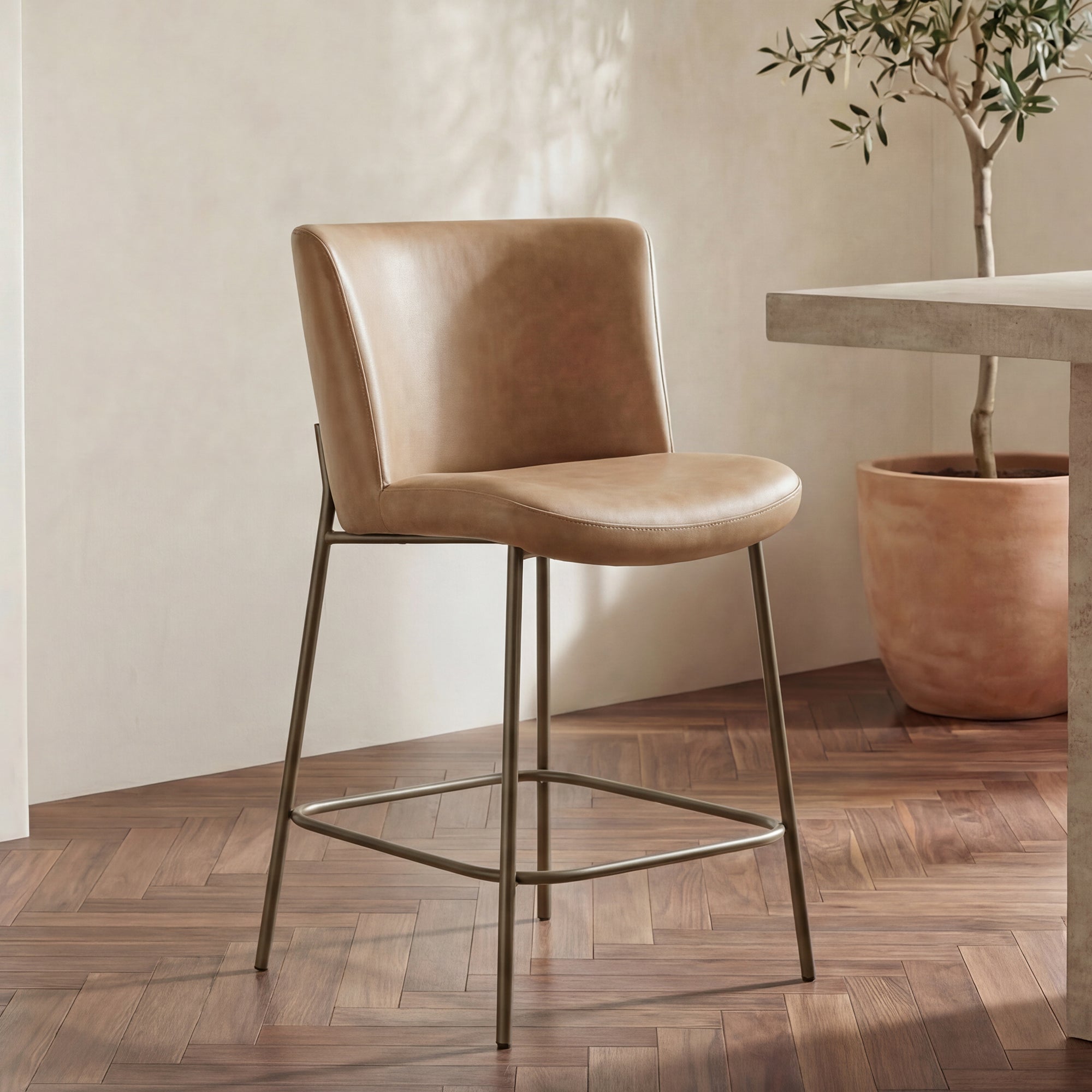 Early Counter Stool Tan Leather