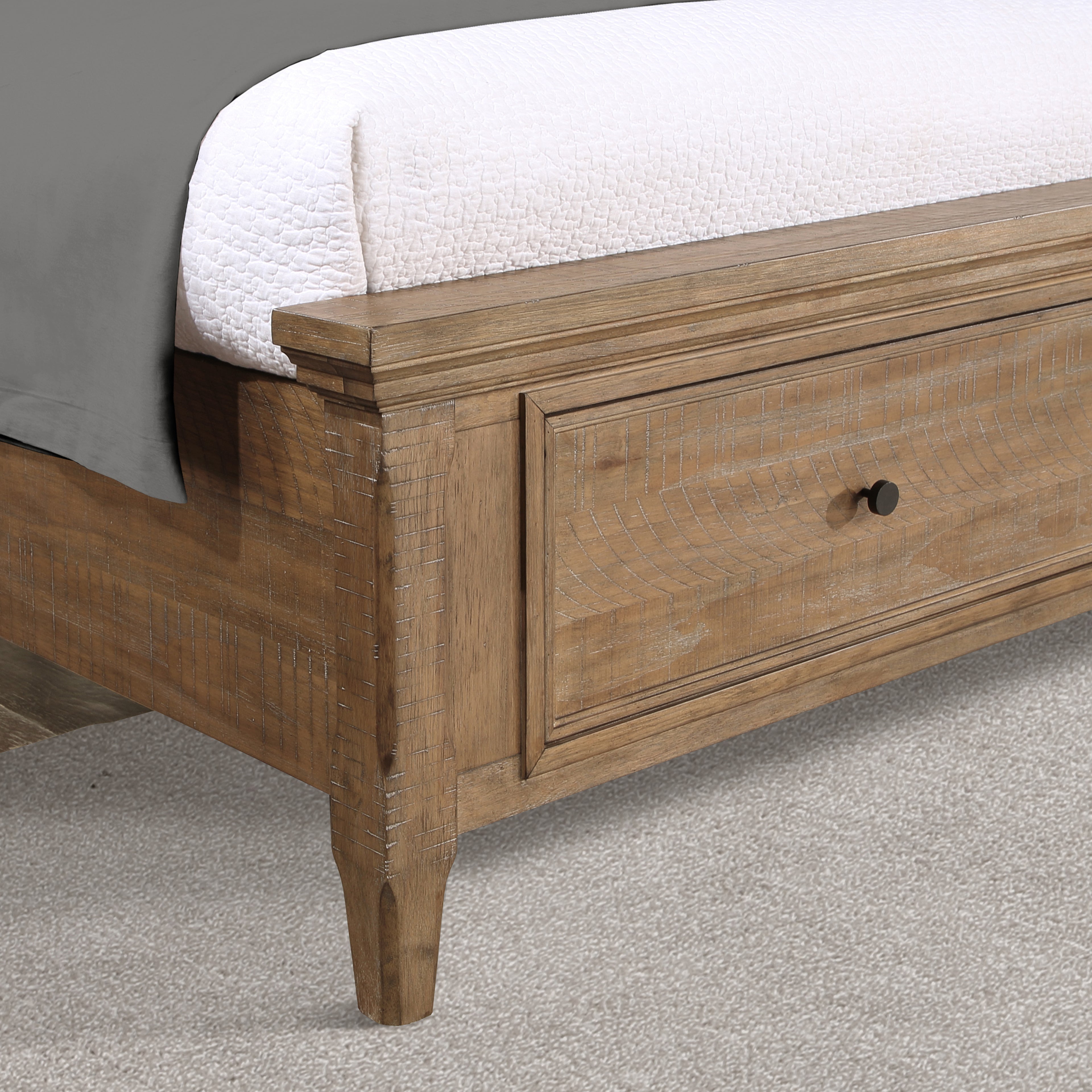 Riverdale King Storage Footboard w/ Slat