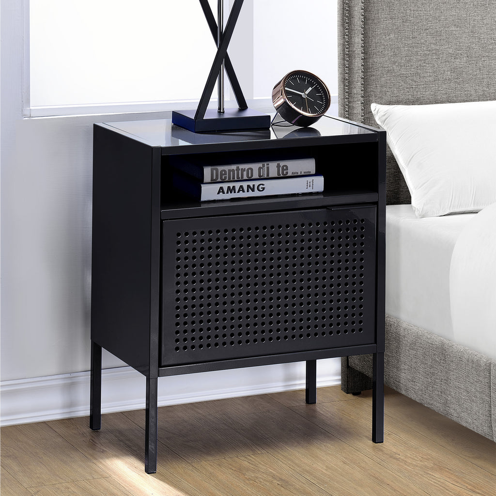 Ember-Nightstand-(C-1094)-BLACK-NIGHTSTAND-W/-USB