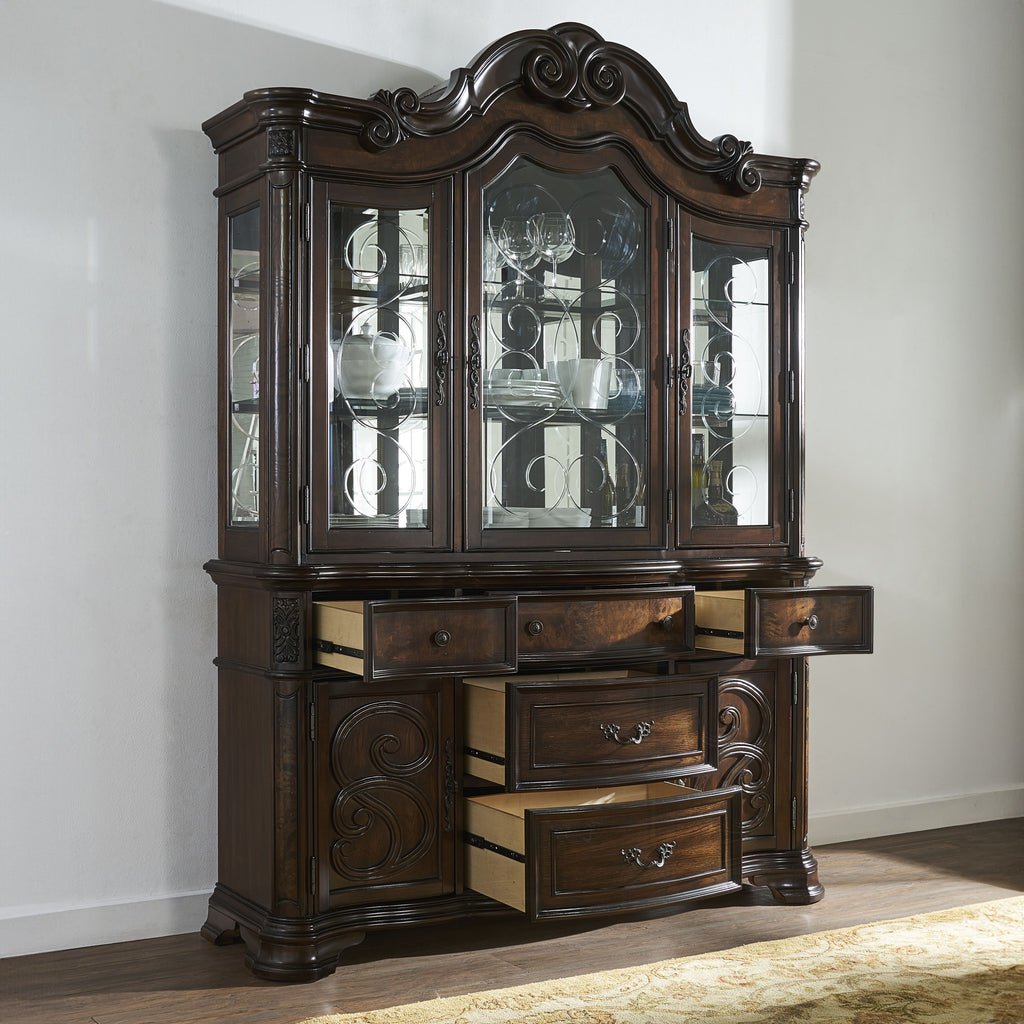 Royale Buffet and Hutch