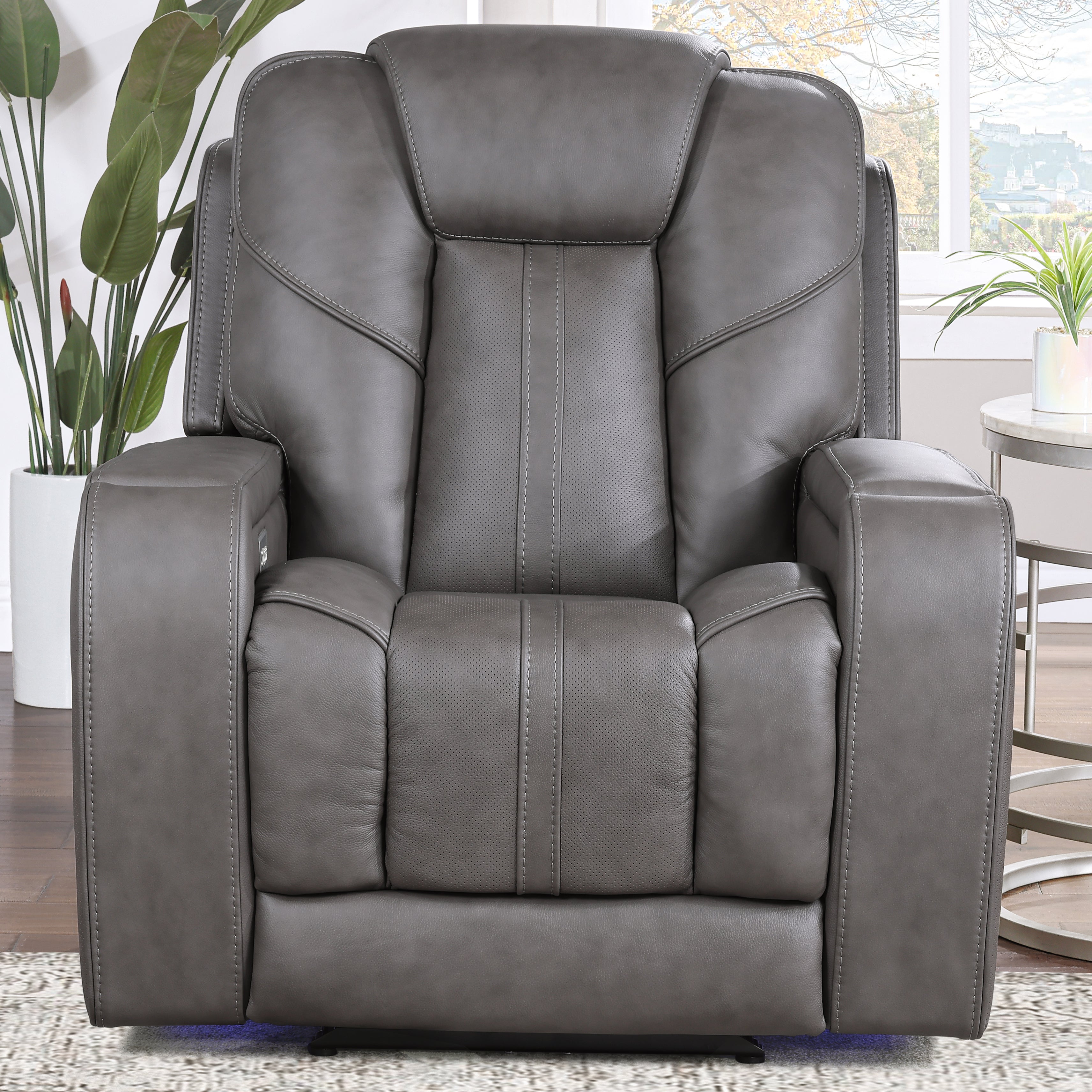 Daniel Triple Pwr Leather Theat Recliner