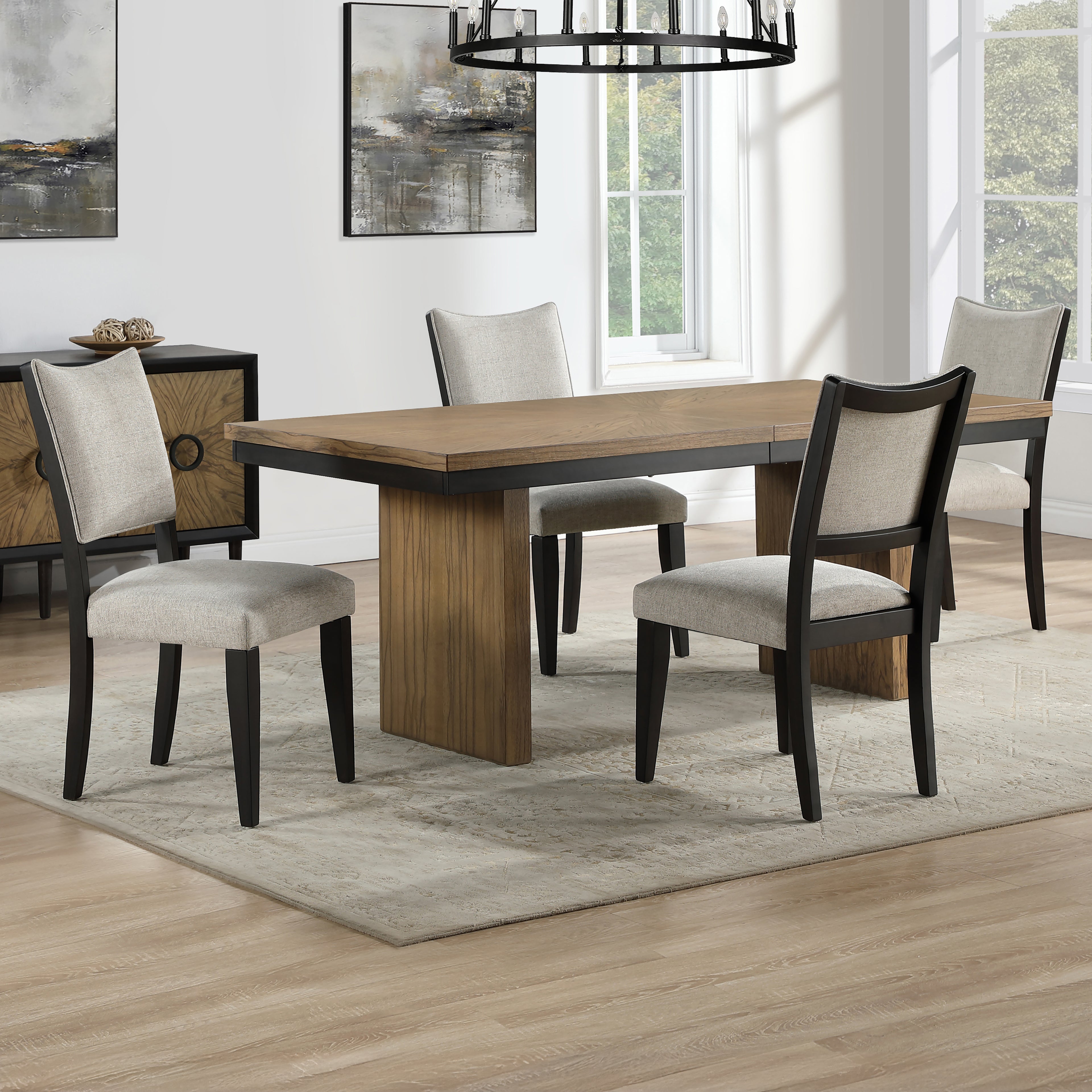 Roatan 5-Piece 80-96" Table Dining Set