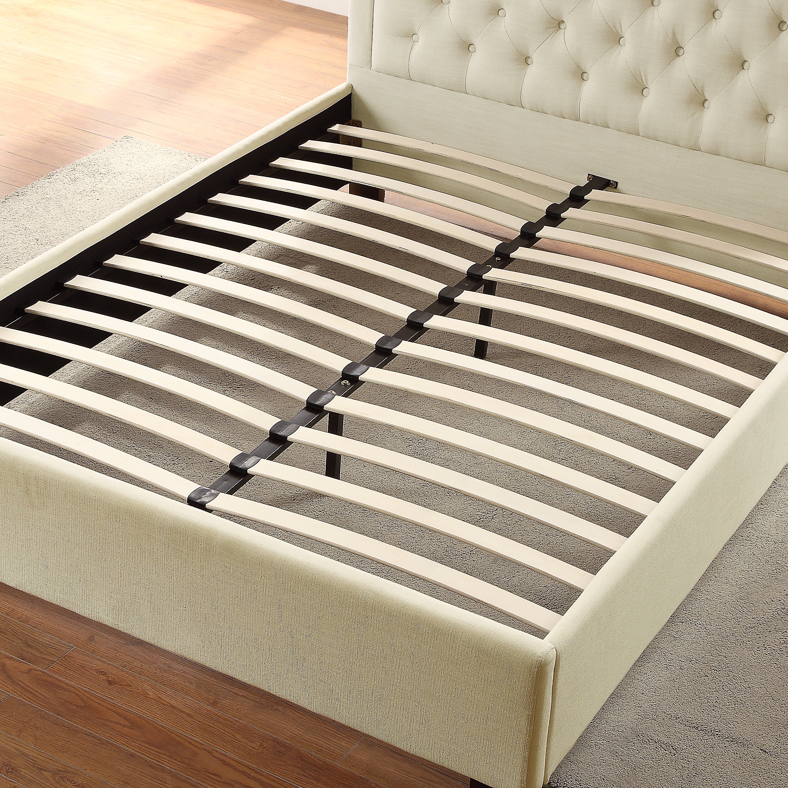 Isadora King Bed White
