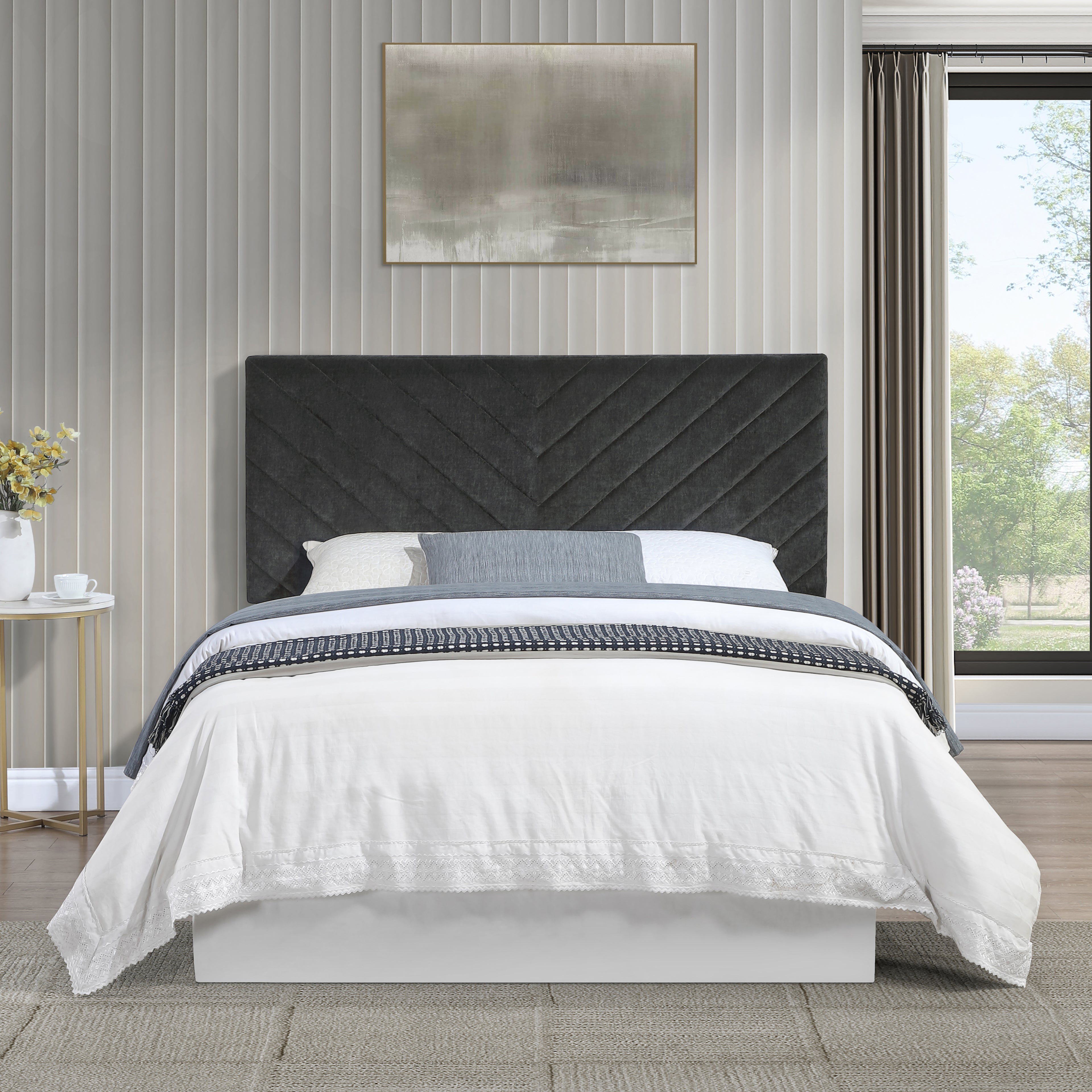 Tara Black Chevron Tufted Queen/Full Hea
