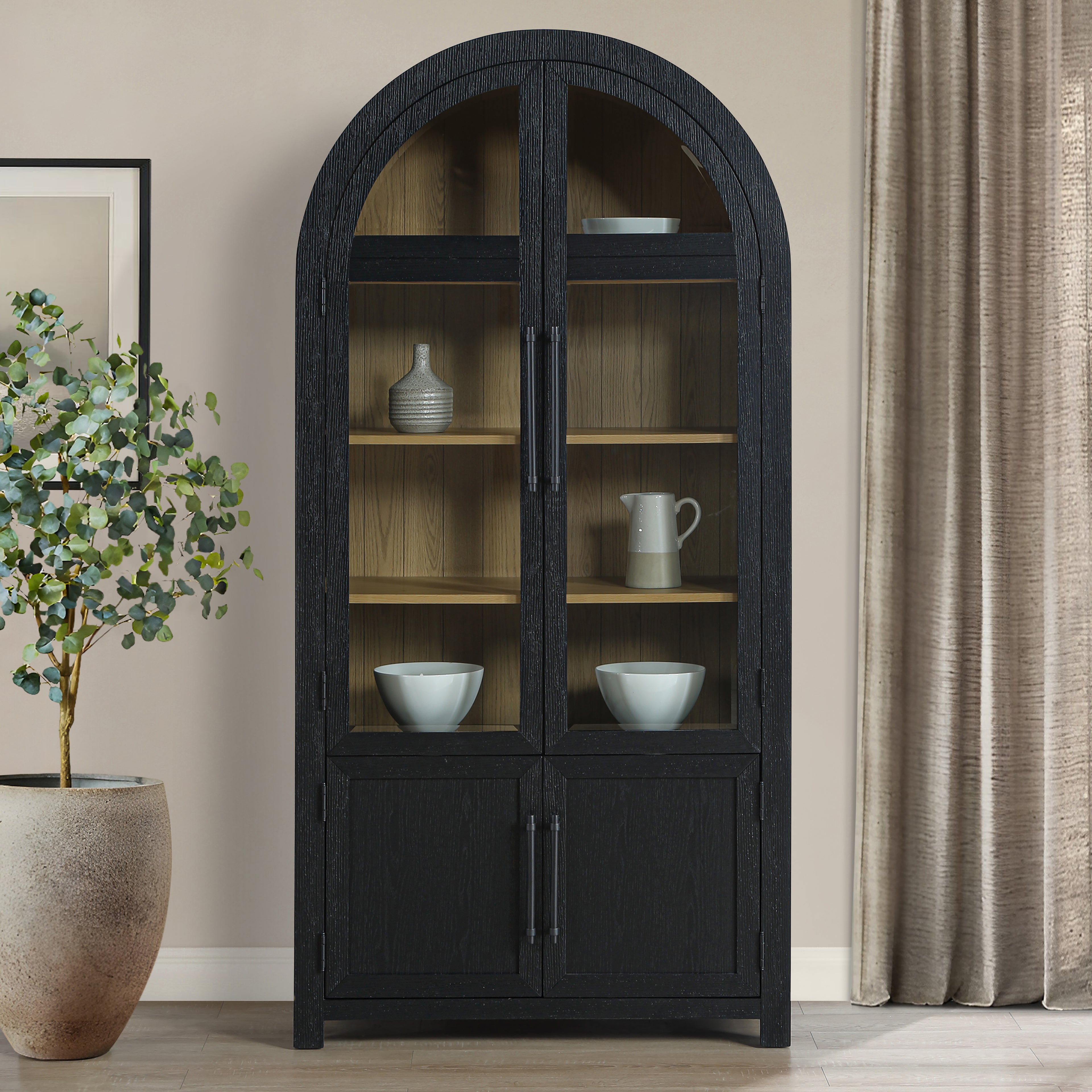 Magnolia Black Curio
