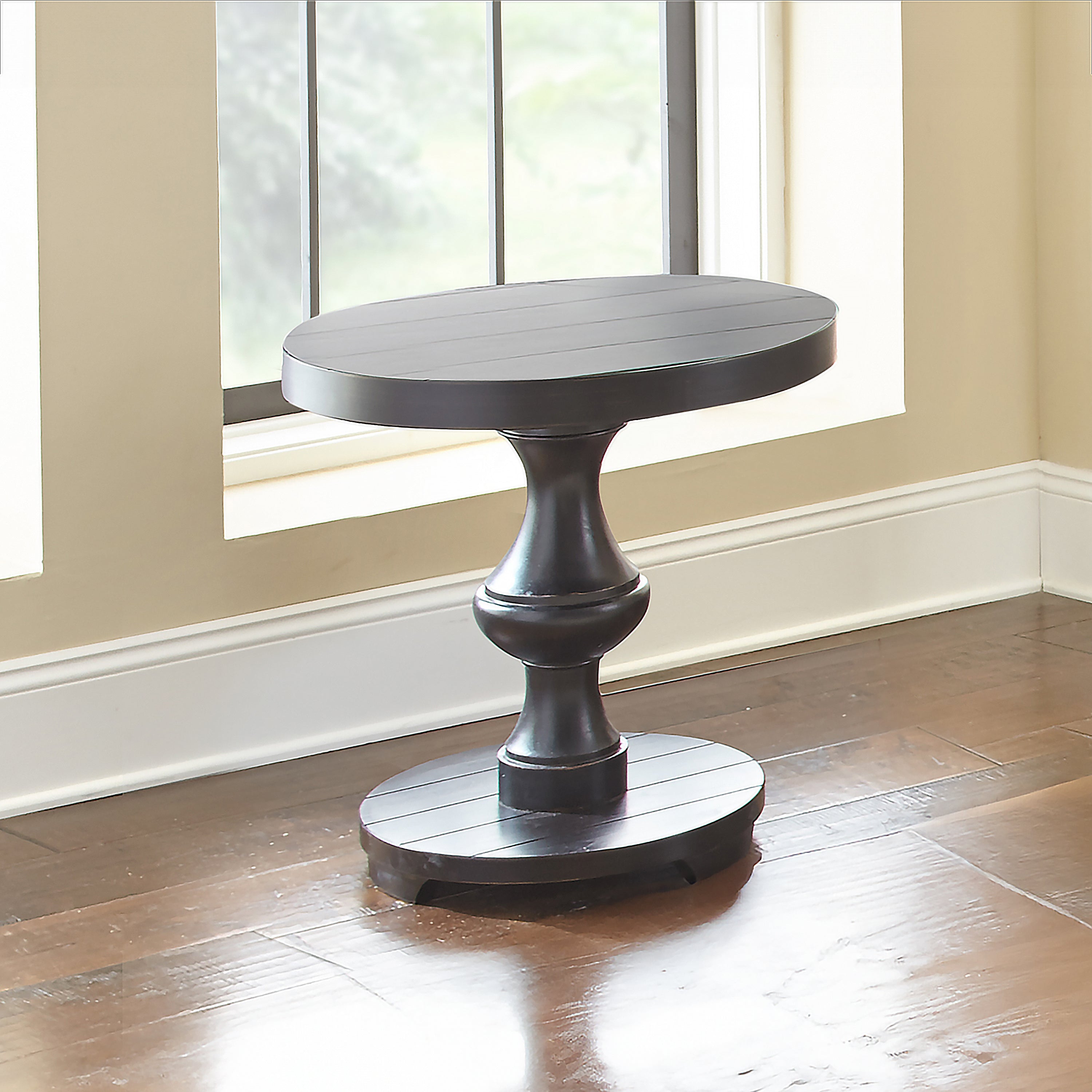 Dory Round End Table
